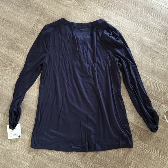 Lace-up top - Picture 3 of 3